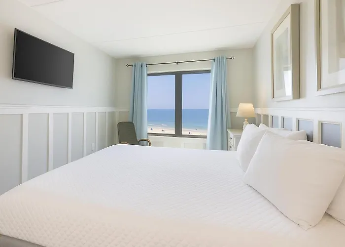Island Winds East 502 Apartment