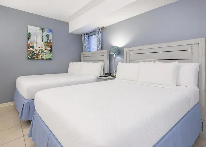 Apartment Island Winds East 502